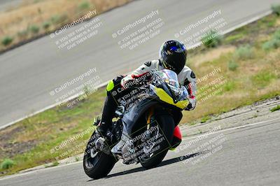 media/Apr-12-2025-TrackXperience (Sat) [[06d2a48708]]/Level 2/Session 3 (Turn 11)/
